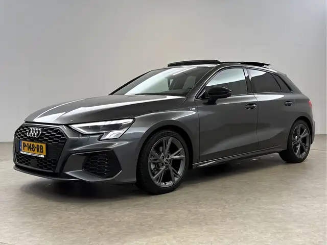 Audi A3 view 11