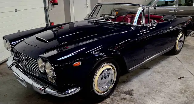 Lancia Flaminia Convertibile Touring SUPER LEGGERA