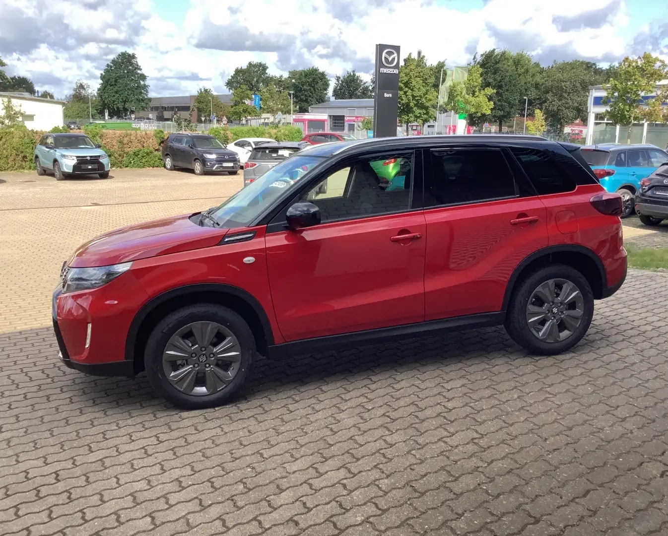 Suzuki Vitara Comfort Hybrid Rot - 2