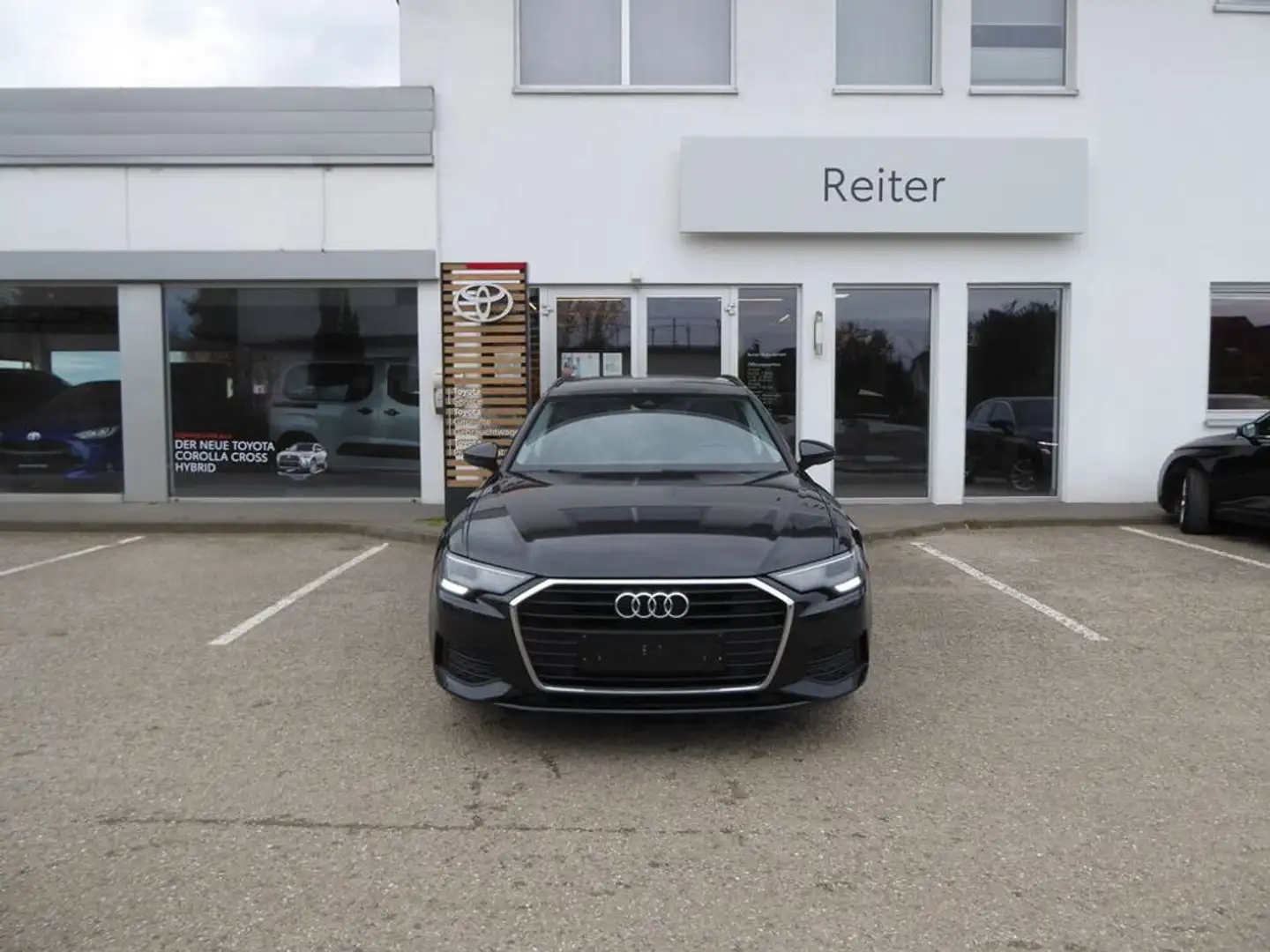 Audi A6 Avant 35 TDI S-tronic *LED*LEDER*SHZ* Grau - 1