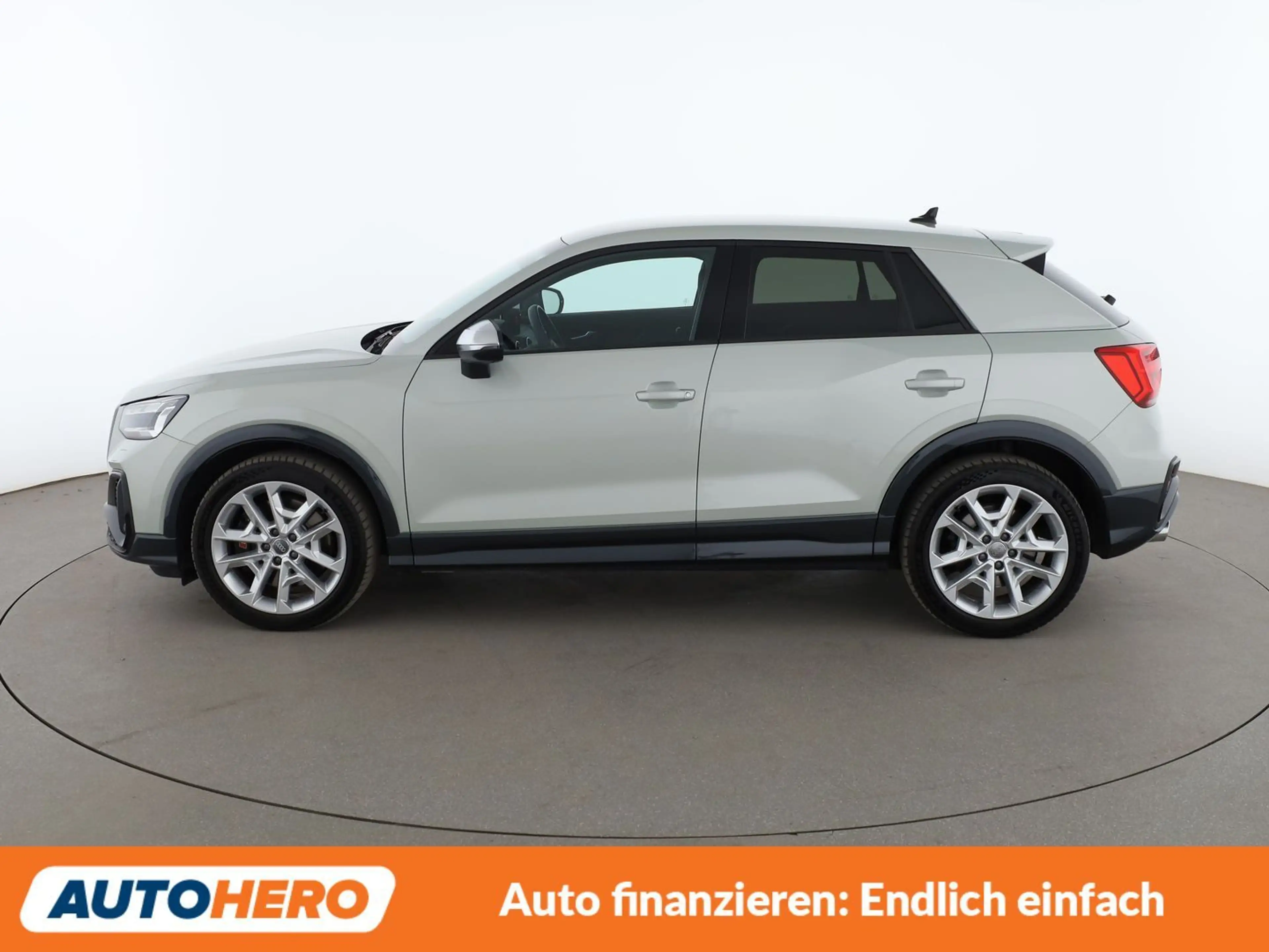 Audi SQ2 2.0 TFSI quattro Aut.*MATRIX*ACC*CAM*PDC*SHZ*BT* — photo 3