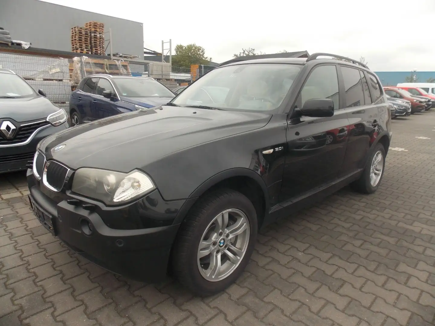 BMW X3 30i Automatik/BMW Scheckheftgeplegt Noir - 2