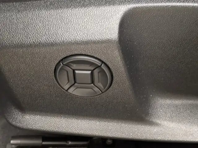 Audi A6 view 10