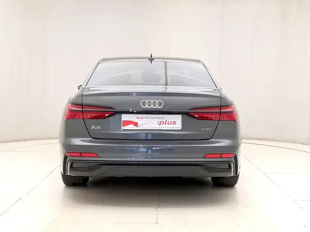 Audi A6 view 5