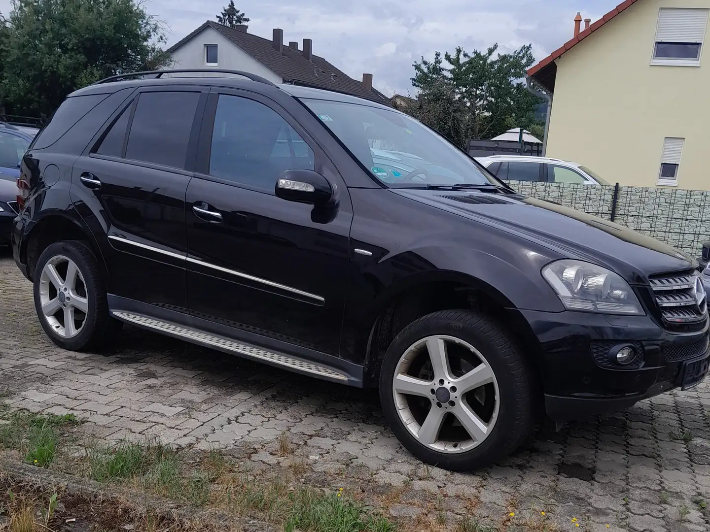 Mercedes-Benz 320 ml 320 cdi amg packet automatik Schwarz - 2
