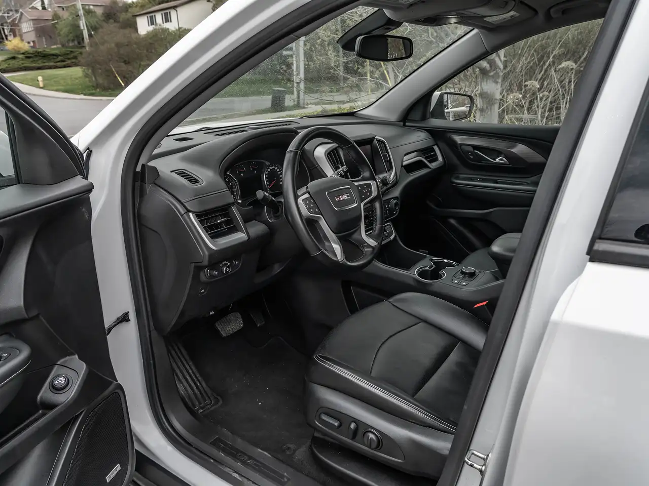 GMC Terrain снимка GMC Terrain