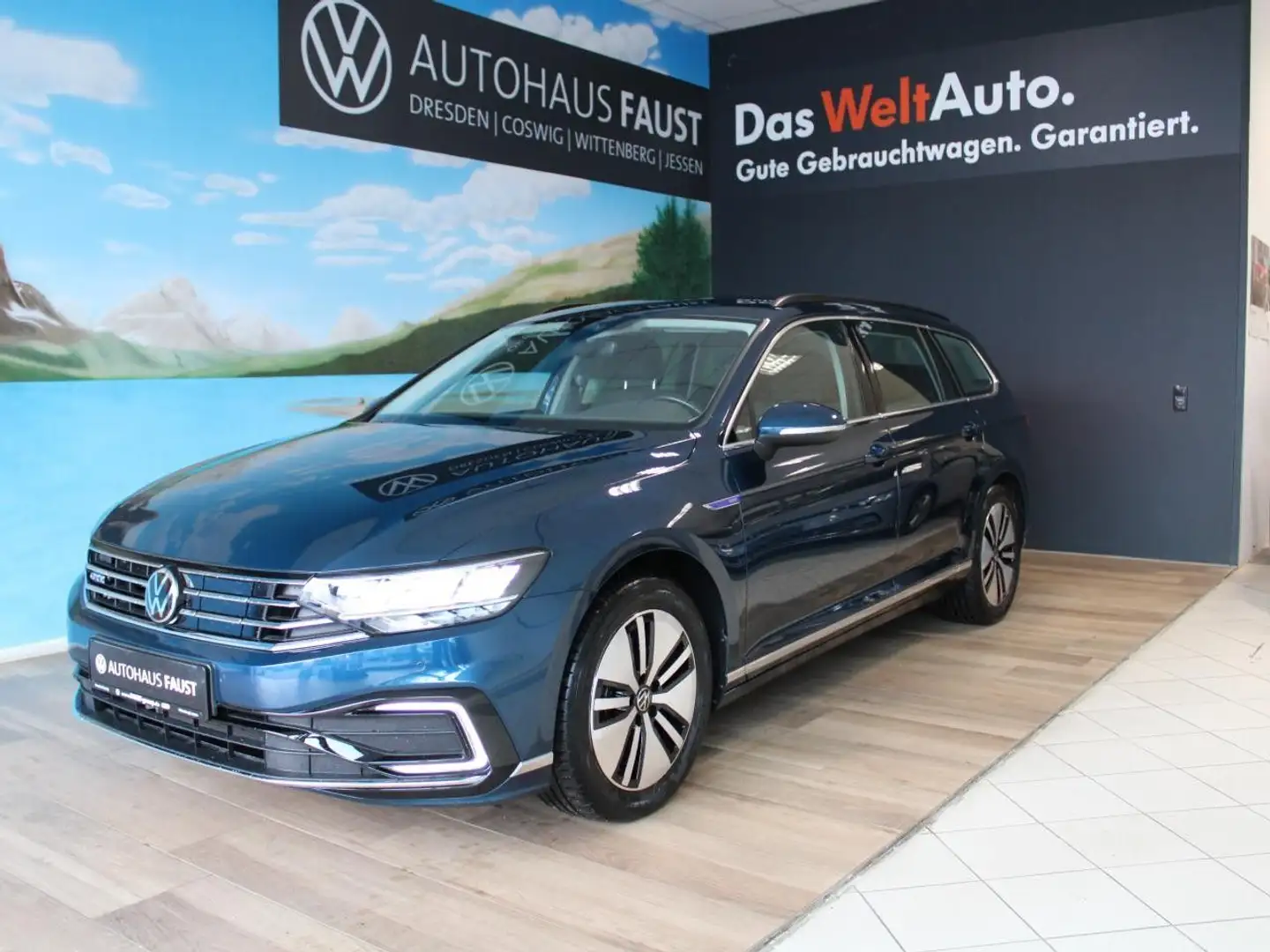 Volkswagen Passat Variant GTE ab 4,99% LED DSG NAVI REAR-VIEW Blau - 2