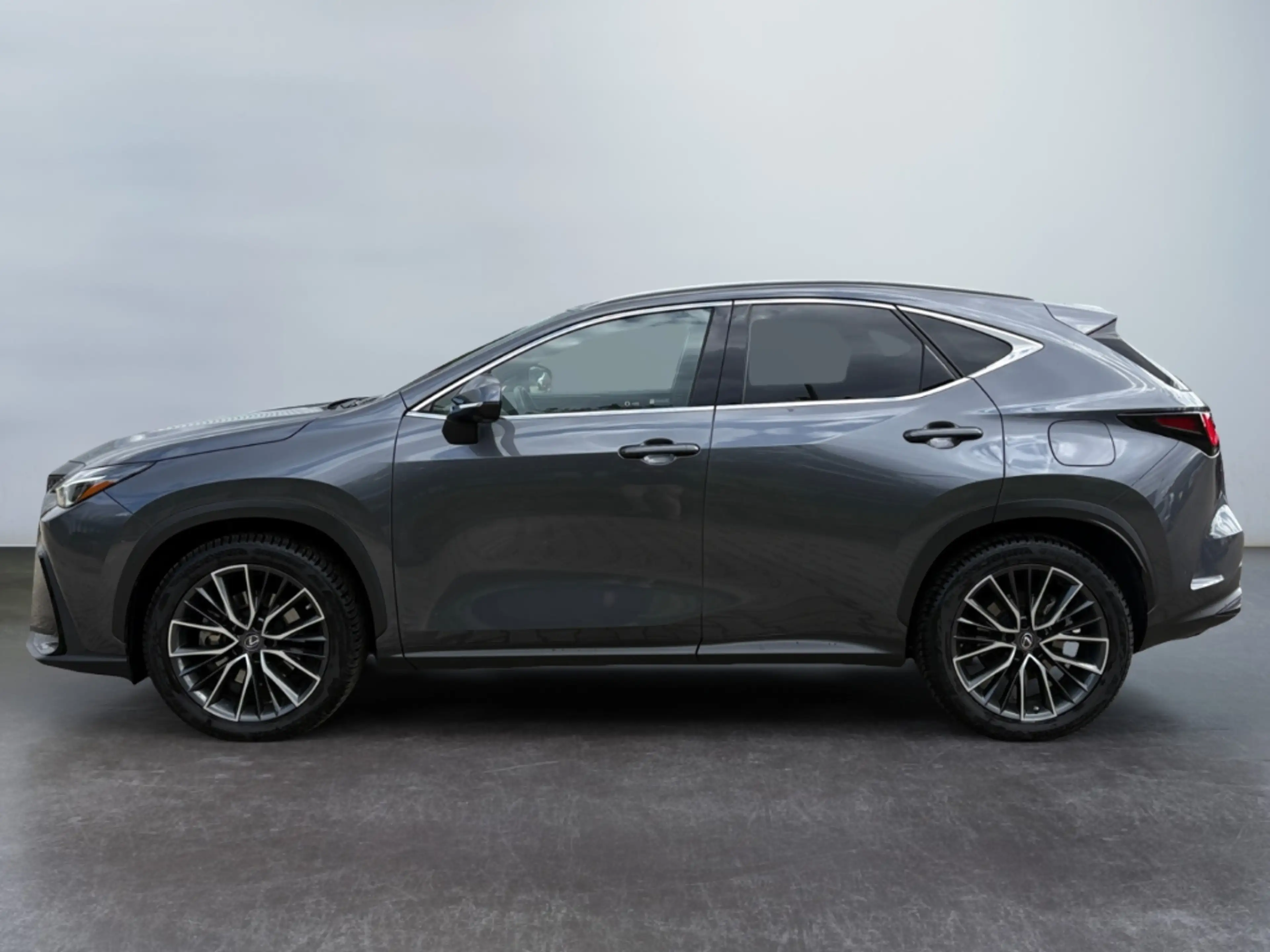 Lexus NX 450h+ Luxury *4x4*360°*LED*PDC v.&h.*SHZ*Klima*Allwetter — photo 5