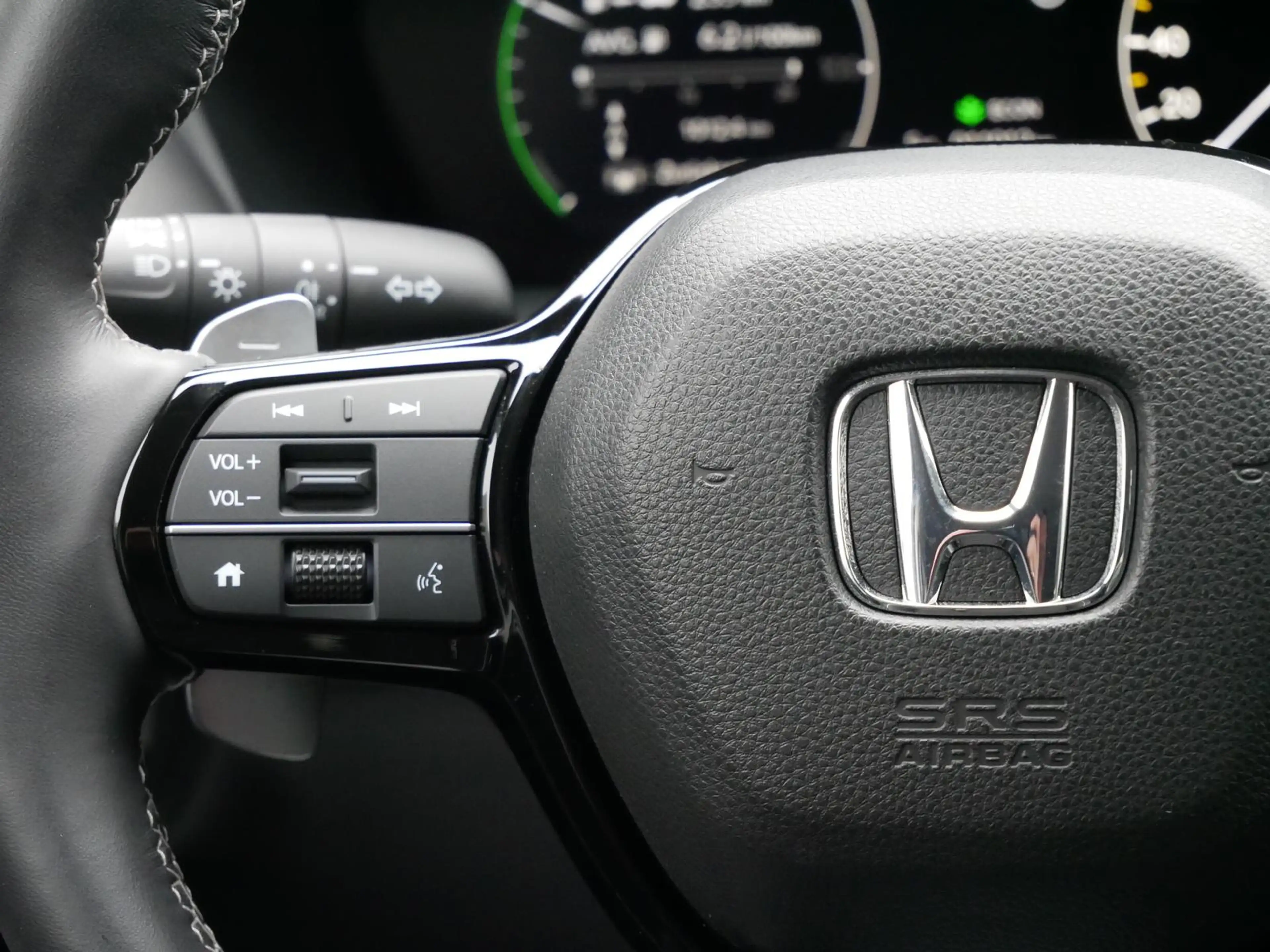 Honda ZR-V 2.0 i-MMD HYBRID SPORT NAVI+LED+ACC+SHZ — photo 15
