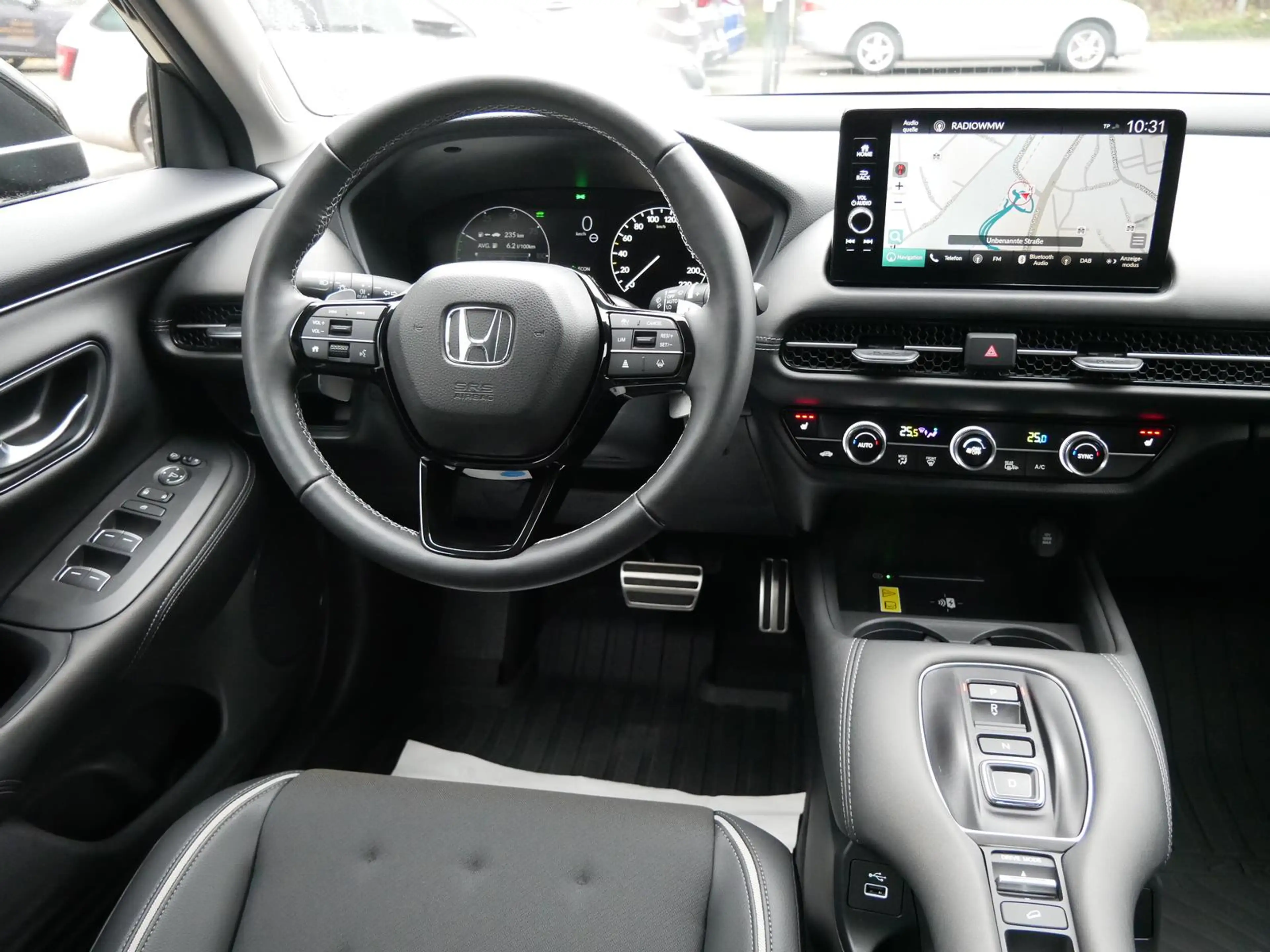 Honda ZR-V 2.0 i-MMD HYBRID SPORT NAVI+LED+ACC+SHZ — photo 13