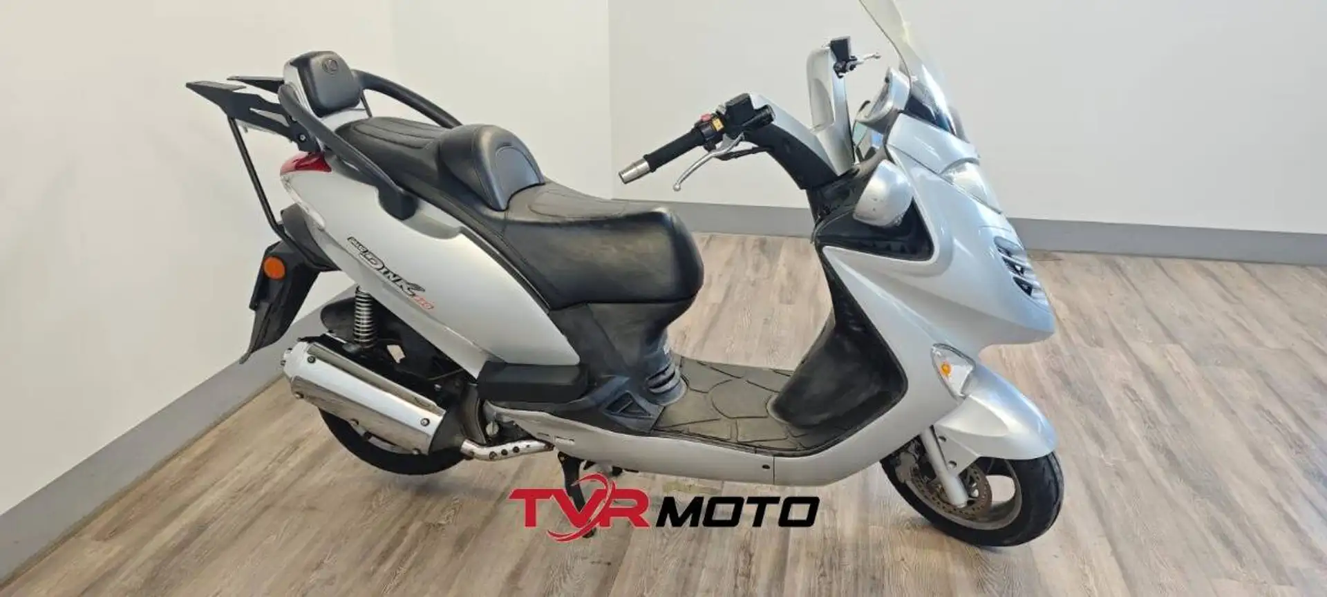 Kymco Grand Dink 250 - 2