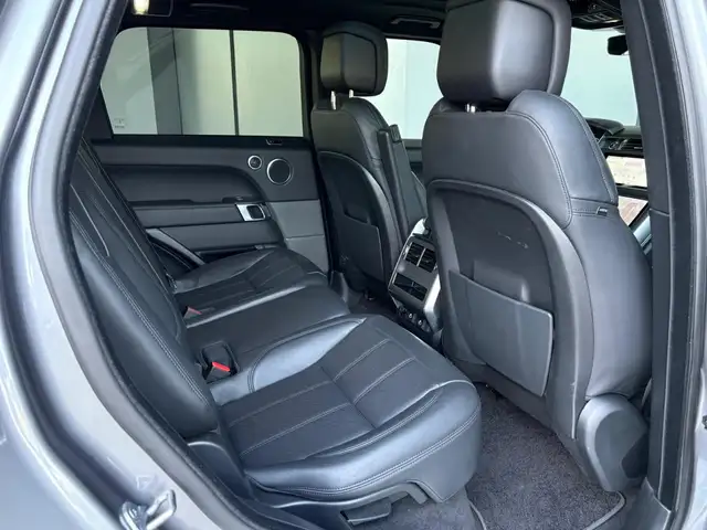 Land Rover Range Rover Sport view 8