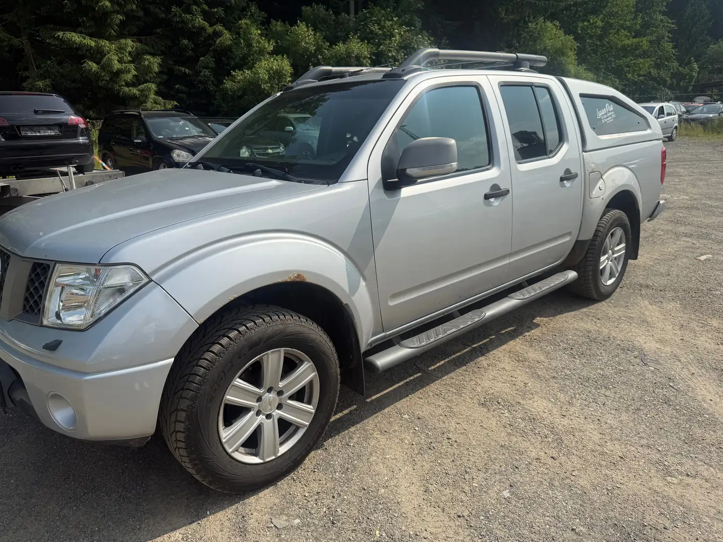 Nissan Navara 2.5 TDI Pickup + Hardtop xxl navi Leder 4x4 Lkw Argento - 2