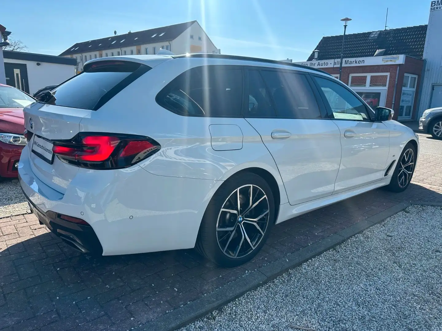 BMW 530 d xDr*M SPORT*AHK*HUD*ACC*LASER*RFK* Blanc - 2