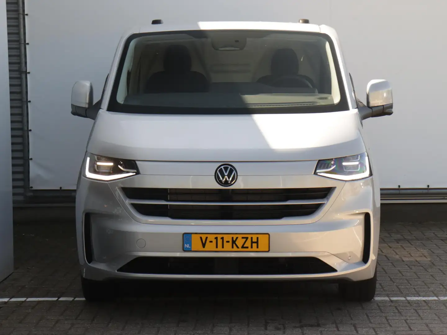 Volkswagen Transporter 2.0 TDI 150 pk Automaat L1H1 28 Bulli Argento - 2