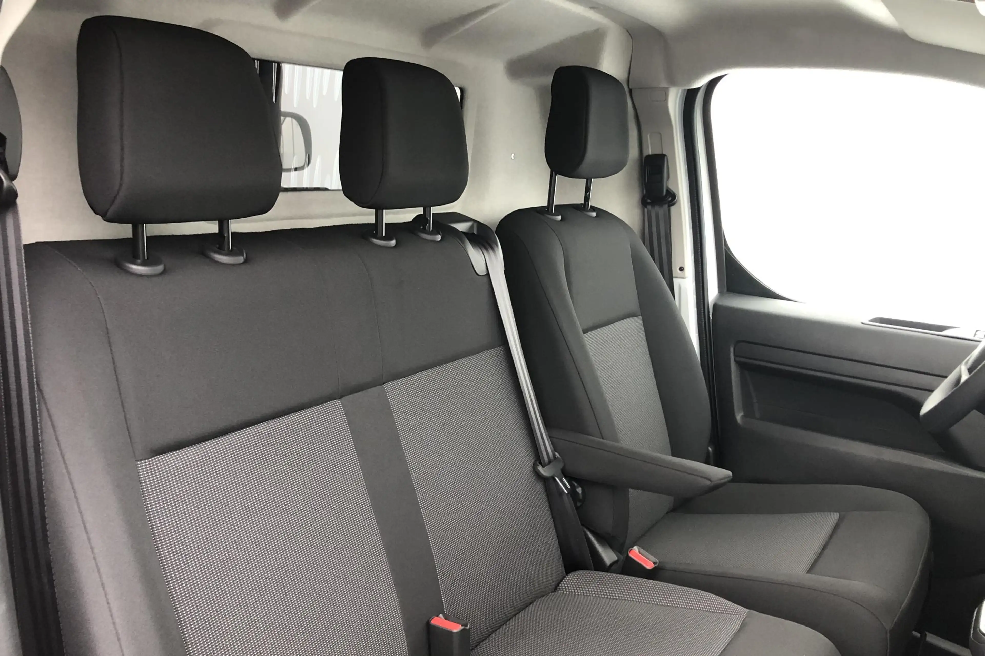 Opel Vivaro-e Electric L2 75 kWh | Uit voorraad leverbaar — photo 11