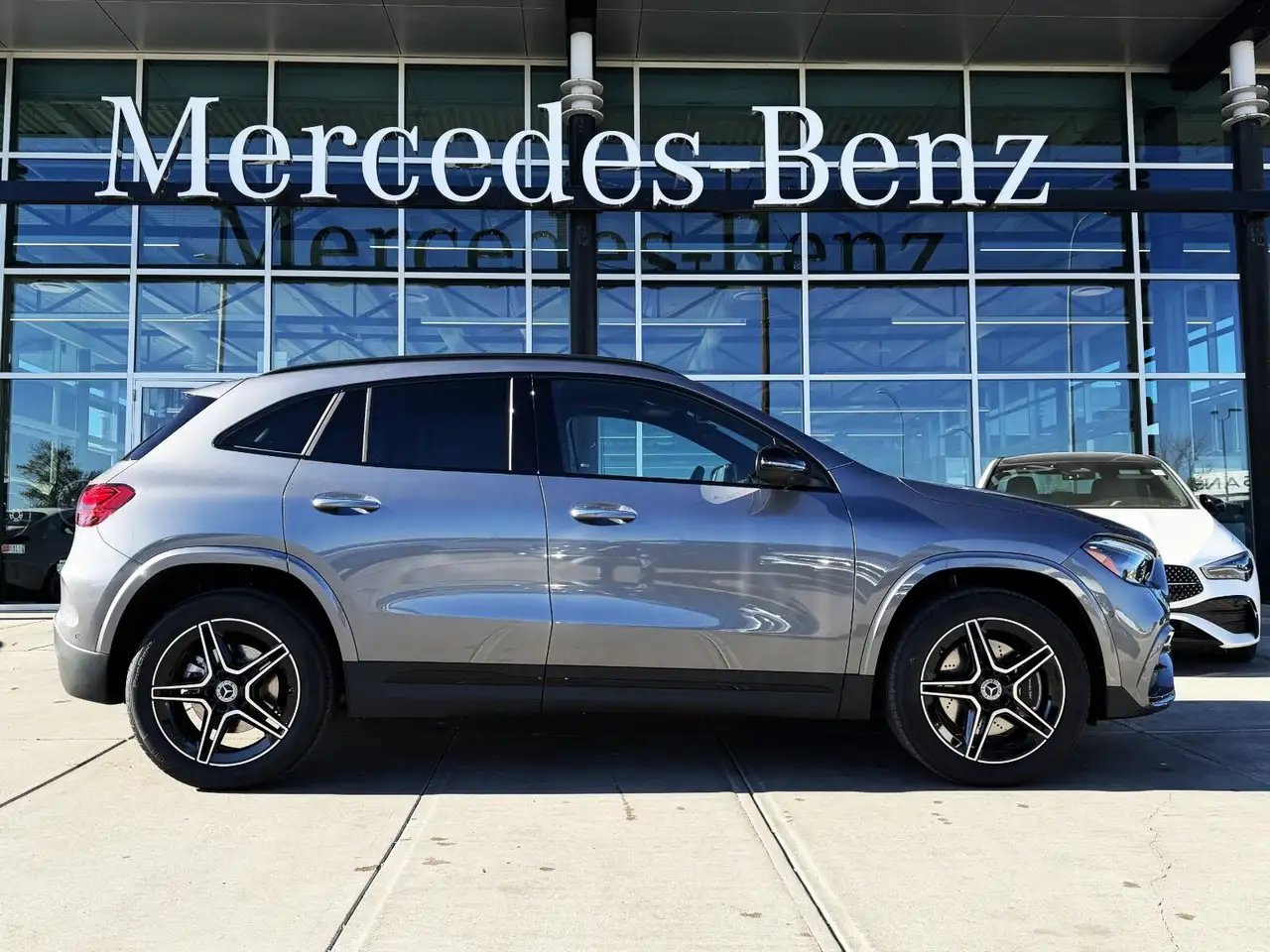 Mercedes-Benz GLA fotografie Mercedes-Benz GLA