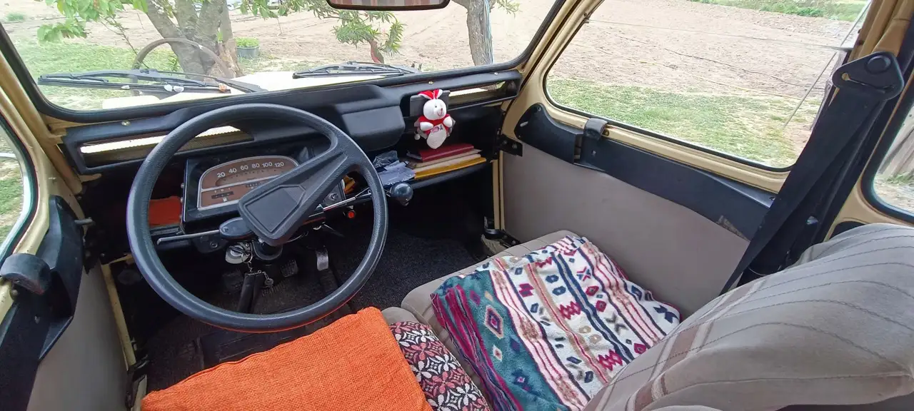 Citroen 2CV6 0.6 Special, foto 8