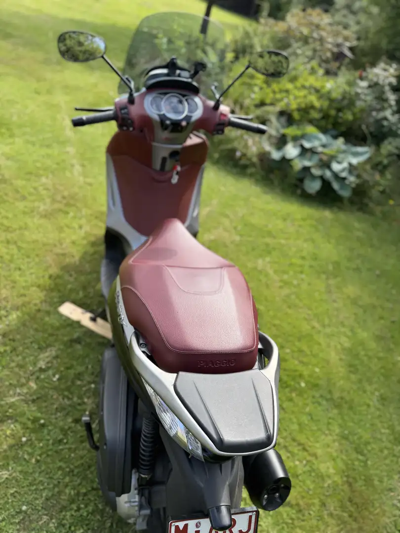 Piaggio Beverly 350 parfait etat changement de couroie réalisé 14500 - 2