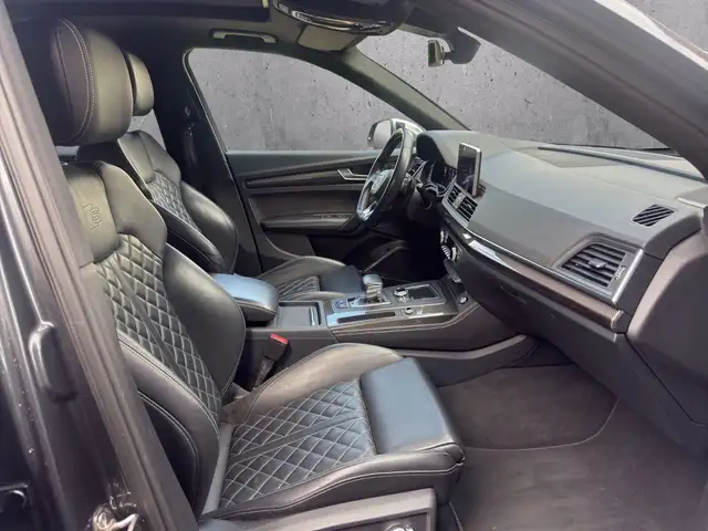 Audi SQ5 view 15