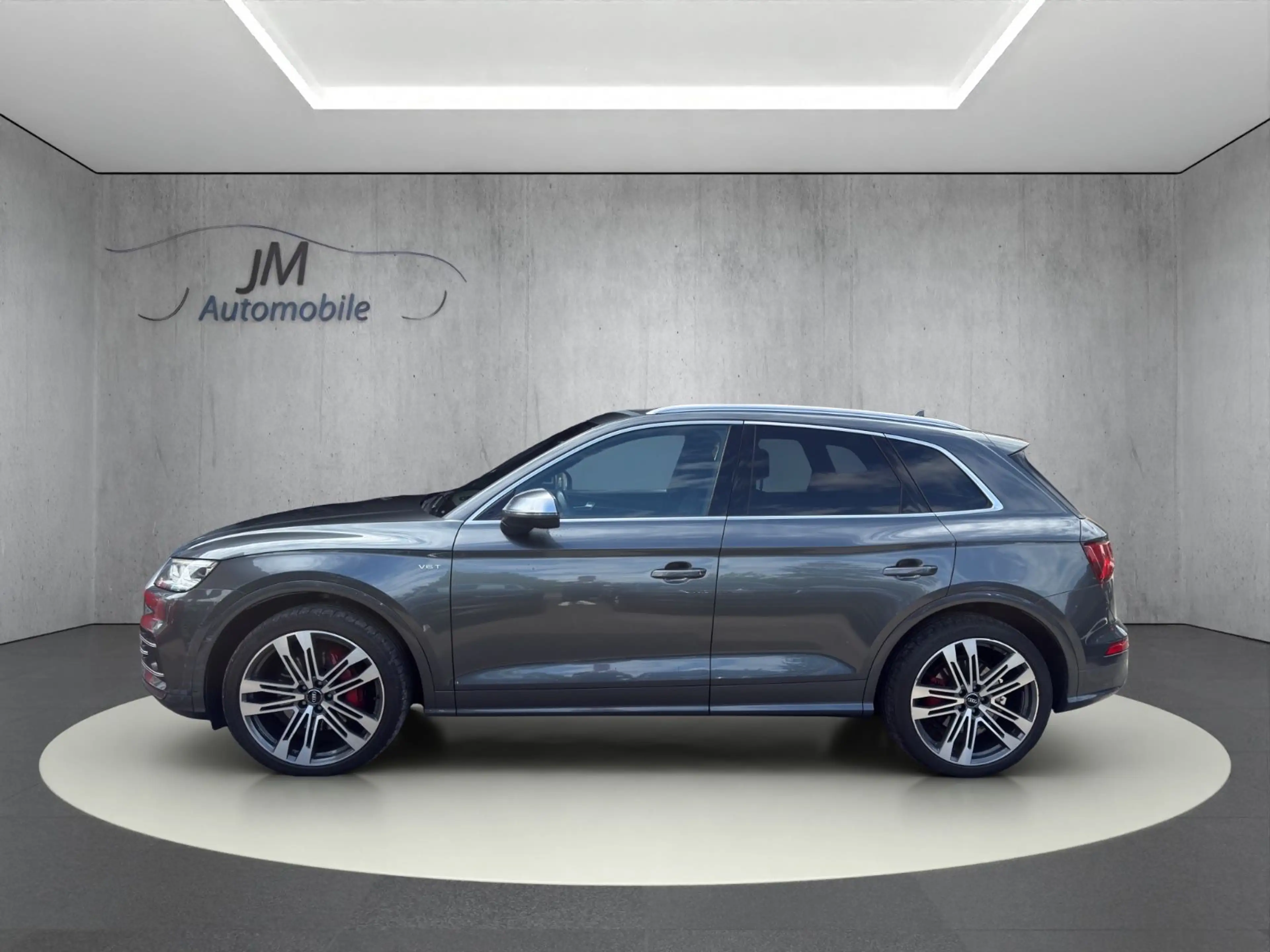 Audi SQ5 3.0 TFSI quattro Pano B&O Standheizung — photo 4
