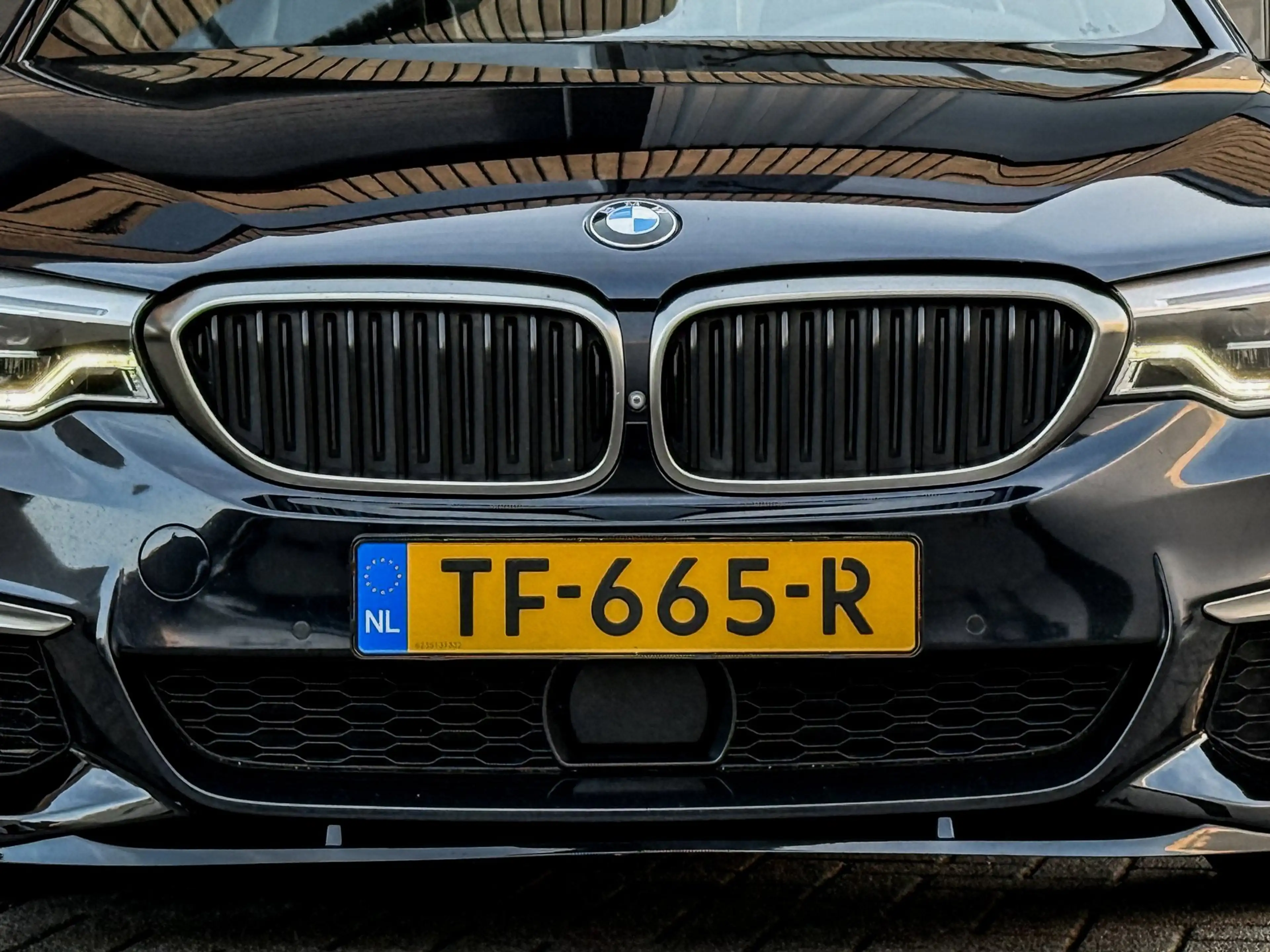 BMW M550 5-serie M550d xDrive M-Sport 400 PK B&W/4.W STURIN — photo 14