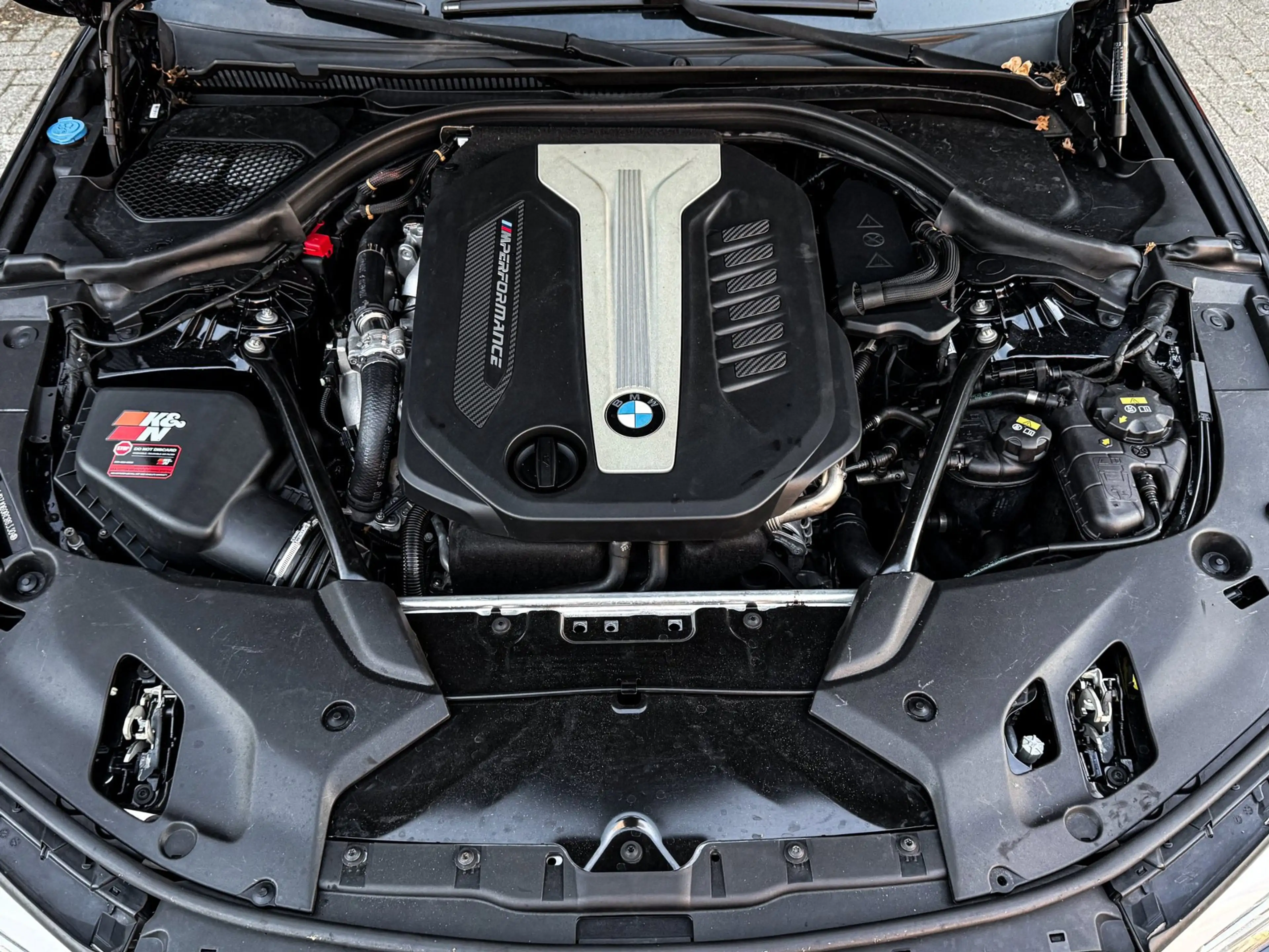 BMW M550 5-serie M550d xDrive M-Sport 400 PK B&W/4.W STURIN — photo 6