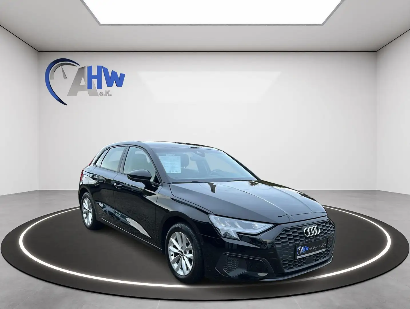 Audi A3 35 TDI Sportback Noir - 2