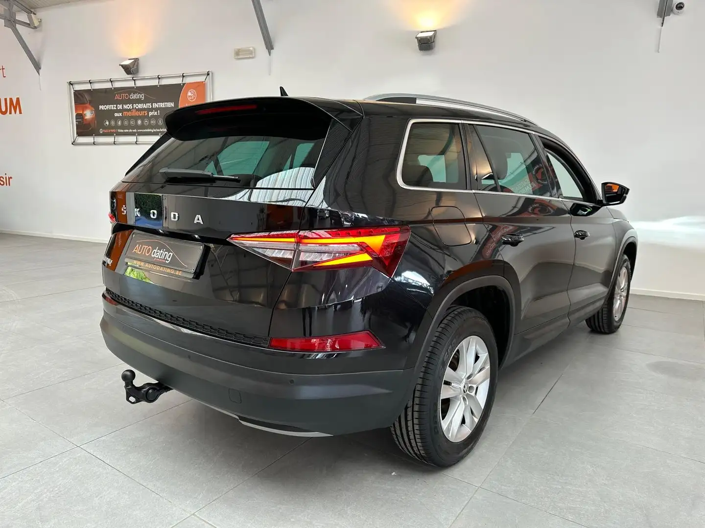 Skoda Kodiaq Kodiaq 2.0 CR TDi 4x4 Ambition 7pl. DSG Zwart - 2