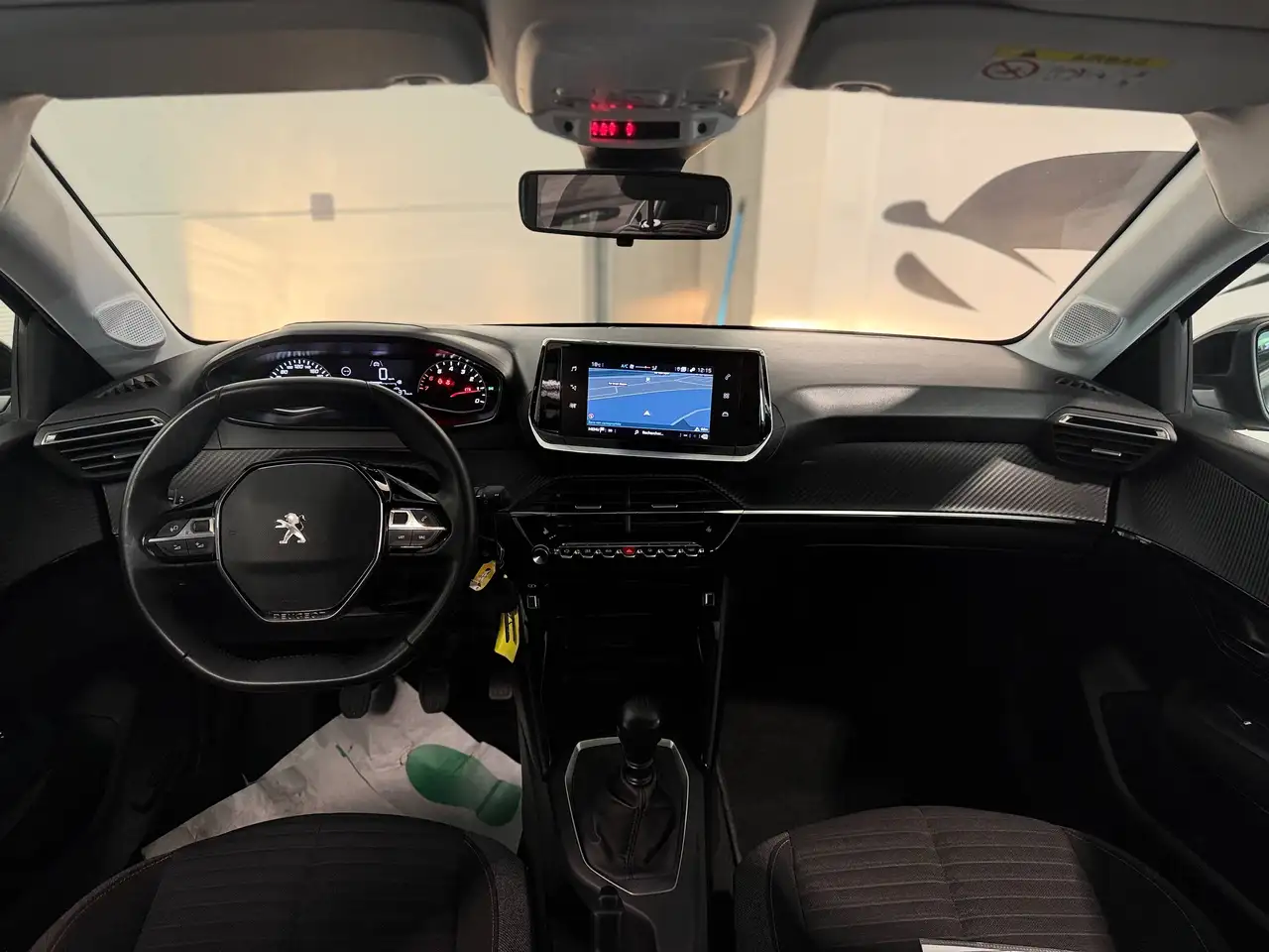 Peugeot 208 1.5 BlueHDi, Système de navigation, Car-Play, Android Auto, Line Assist, миниатюра 19