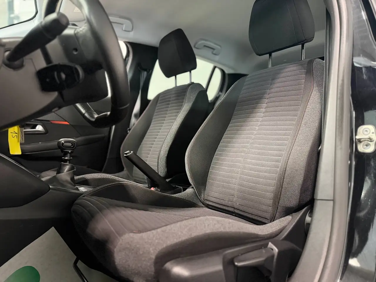 Peugeot 208 1.5 BlueHDi, Système de navigation, Car-Play, Android Auto, Line Assist, миниатюра 16