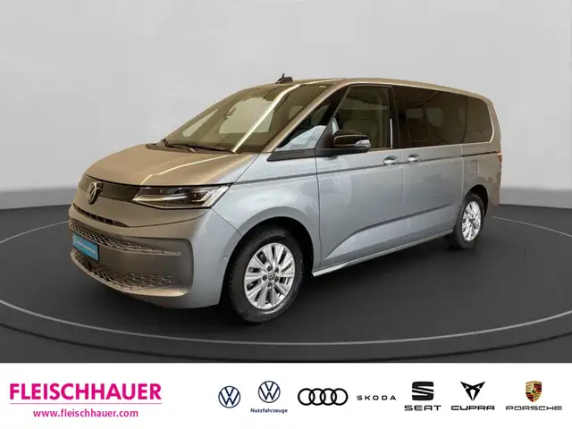 Volkswagen T7 Multivan 2,0 TDI lang SHZ Temp Navi Tel. Vorb. AHK Pano Car
