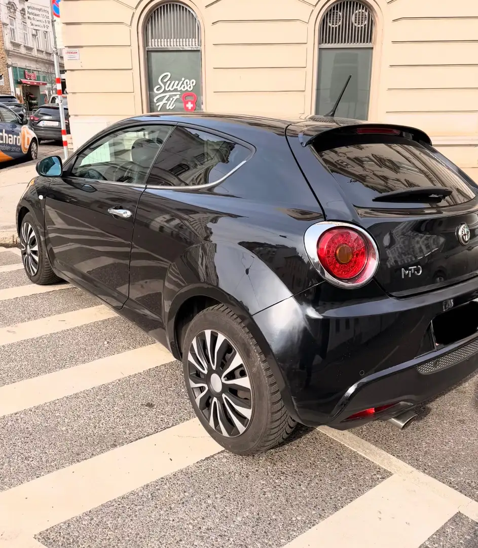 Alfa Romeo MiTo Alfa MiTo 1,4 Turbojet Distinctive Distinctive Schwarz - 2