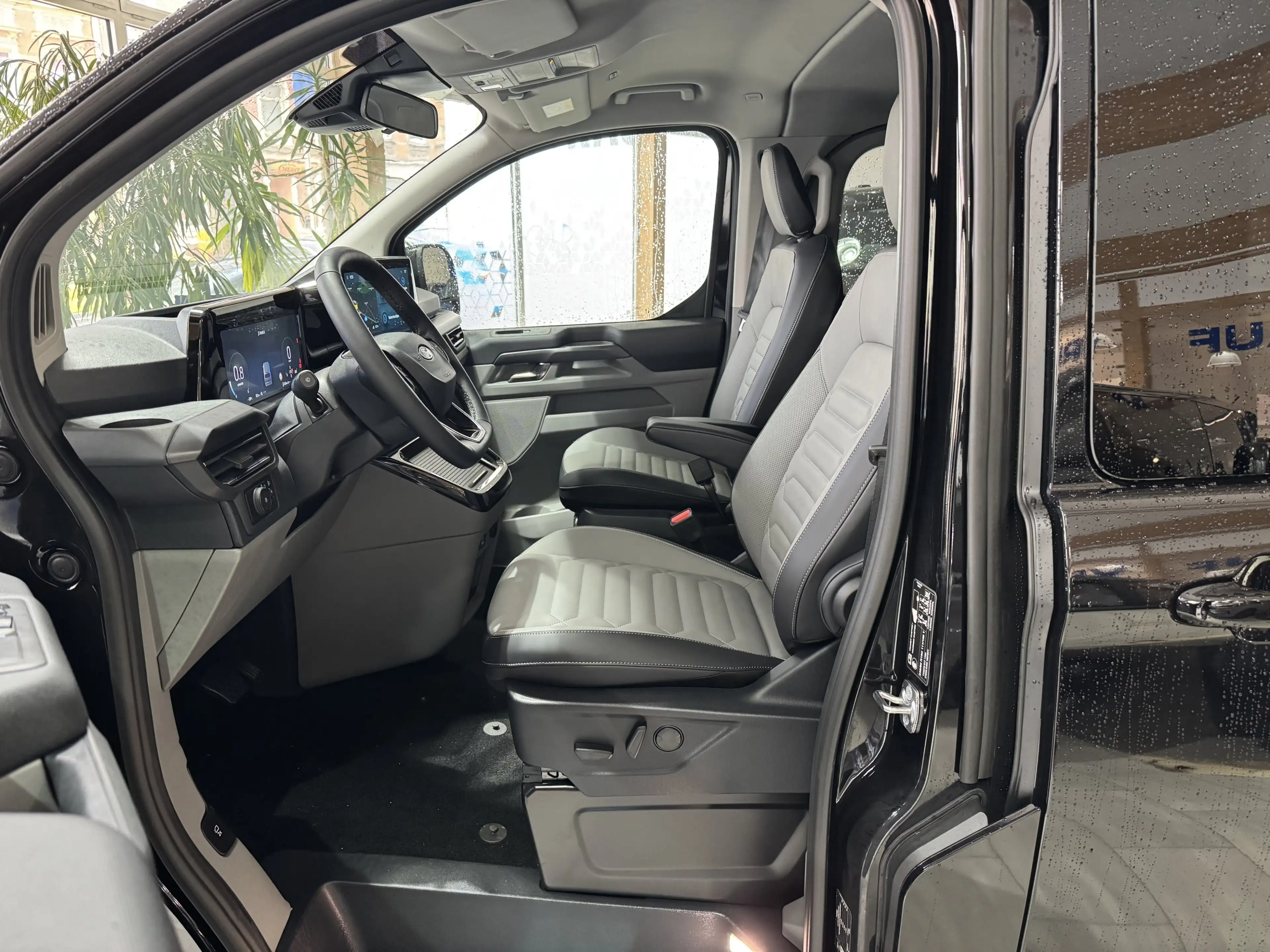 Ford Tourneo Custom 2.0 L2 Titanium X B&O AWD — photo 8