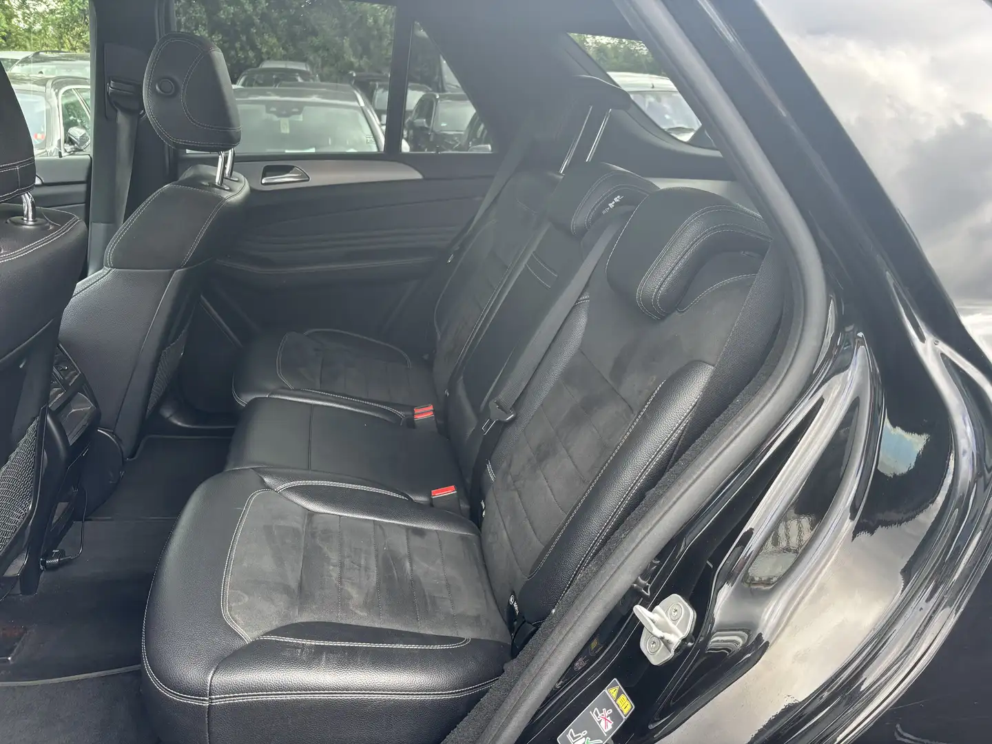 Mercedes-Benz ML 250 BlueTEC 4MATIC 7G-TRONIC Zwart - 1