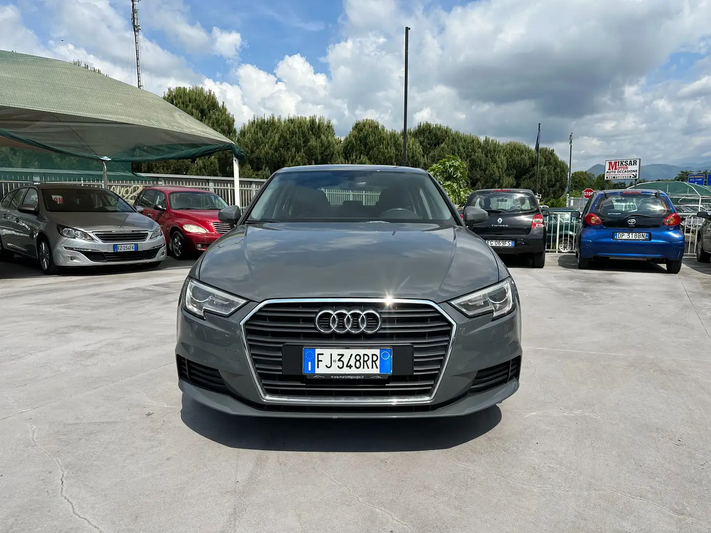 Audi A3 A3 Sportback 1.6 tdi 110cv E6b Gris - 2