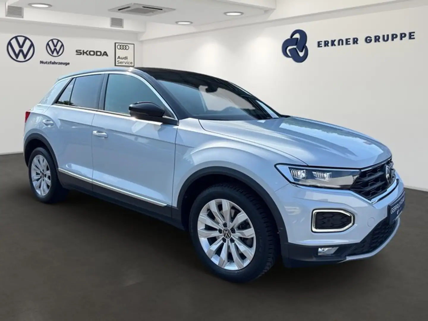 Volkswagen T-Roc 2.0TSI DSG 4M Sport LED+AHK+ACC+NAVI+++ Silber - 2