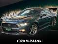 Ford Mustang 3.7 V6 306cv Fastback Groen - thumbnail 1
