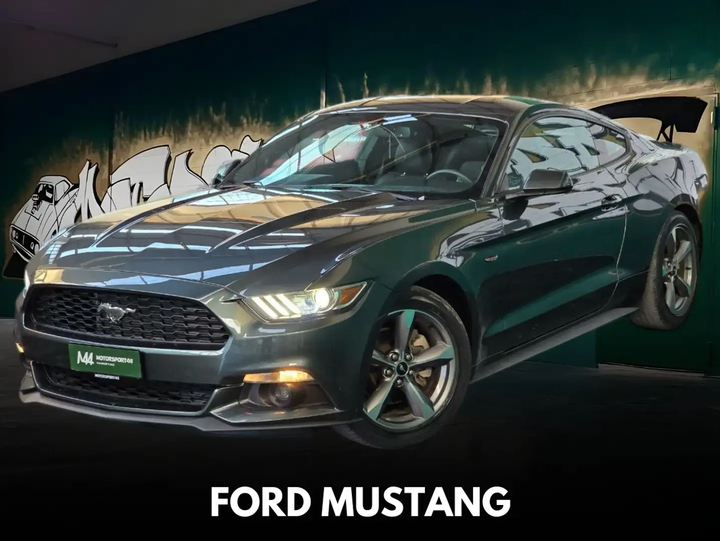 Ford Mustang 3.7 V6 306cv Fastback Groen - 1