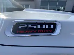 RAM 2500 снимка RAM 2500