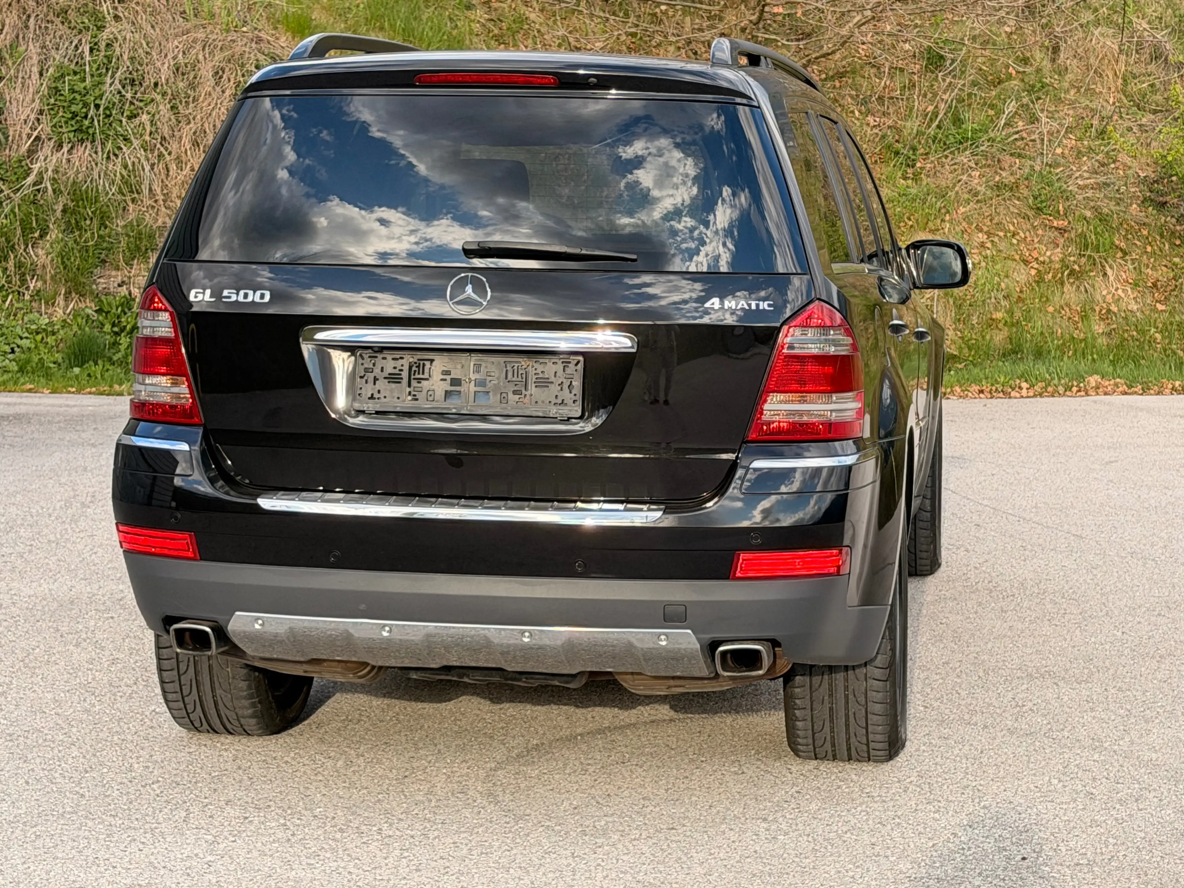 Mercedes-Benz GL 500 GL 500 4Matic / 7 Sitzer / Leder / TV / Pano ... — photo 12