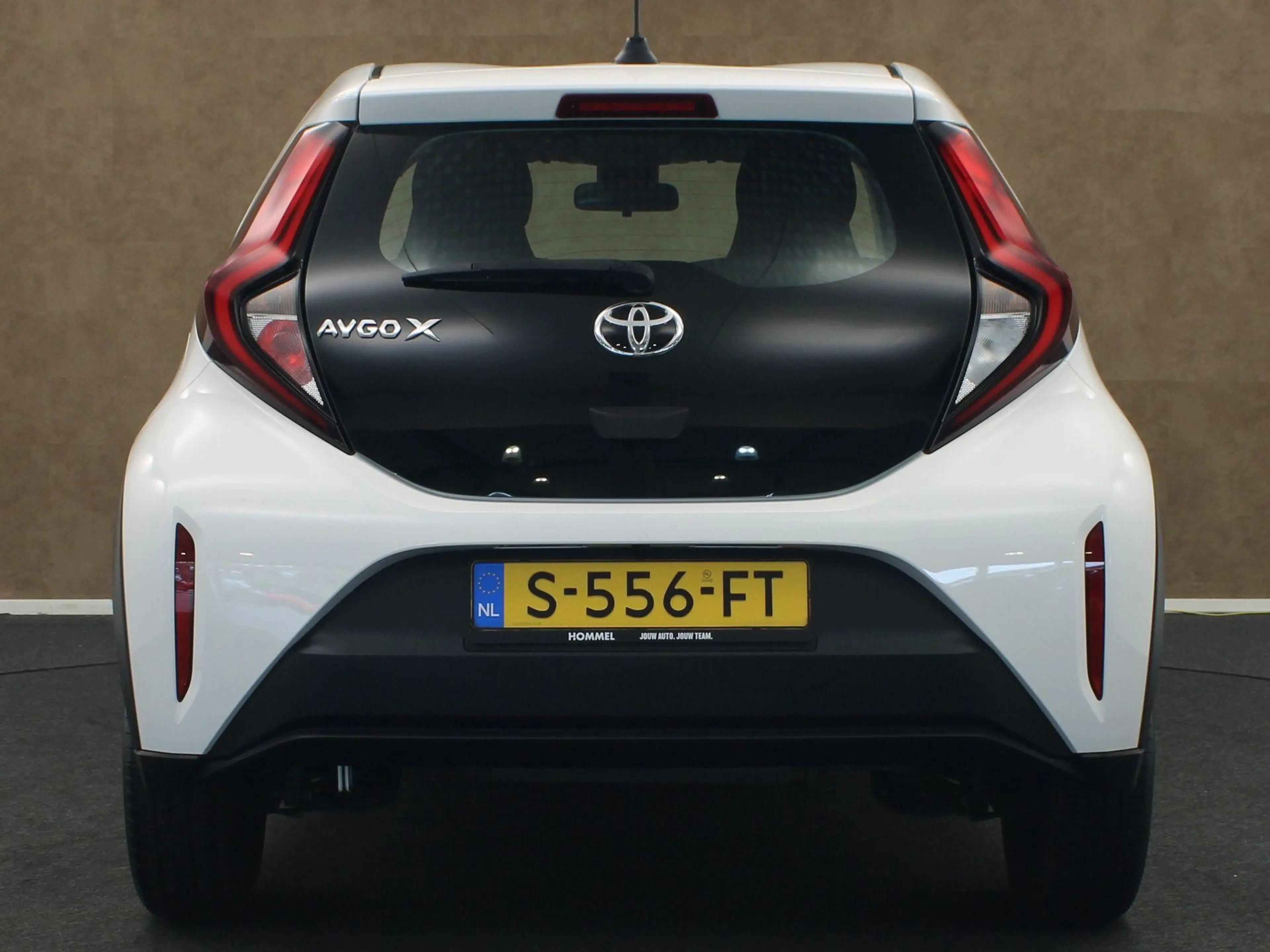 Toyota Aygo X 1.0 VVT-i MT Play -ORIGINEEL NEDERLANDSE AUTO - AF — photo 14