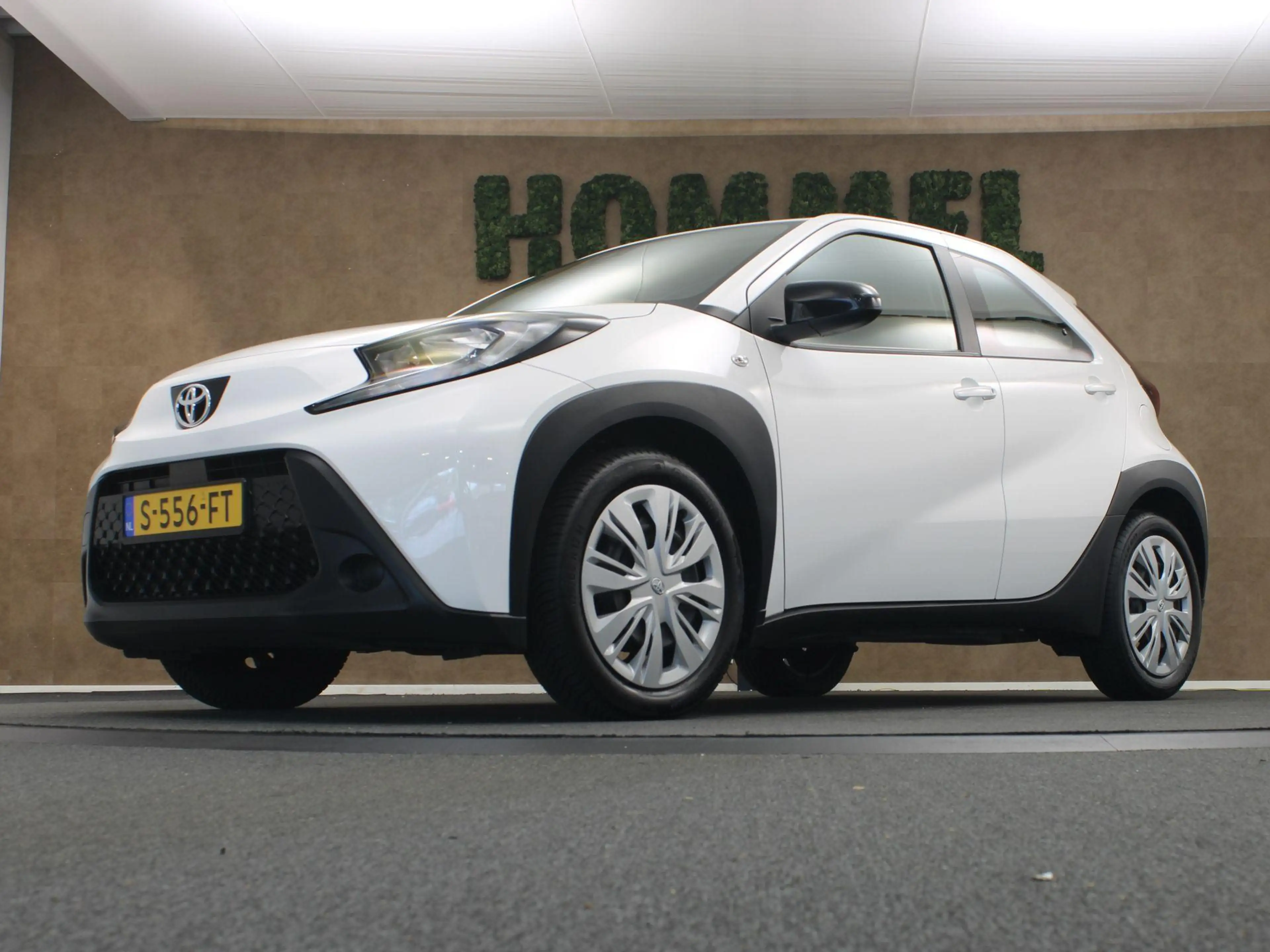 Toyota Aygo X 1.0 VVT-i MT Play -ORIGINEEL NEDERLANDSE AUTO - AF — photo 6