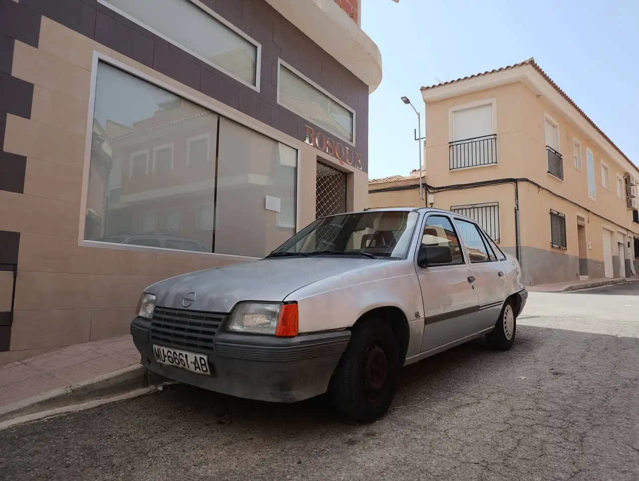 Opel Kadett 1.3S LS LS, foto 2