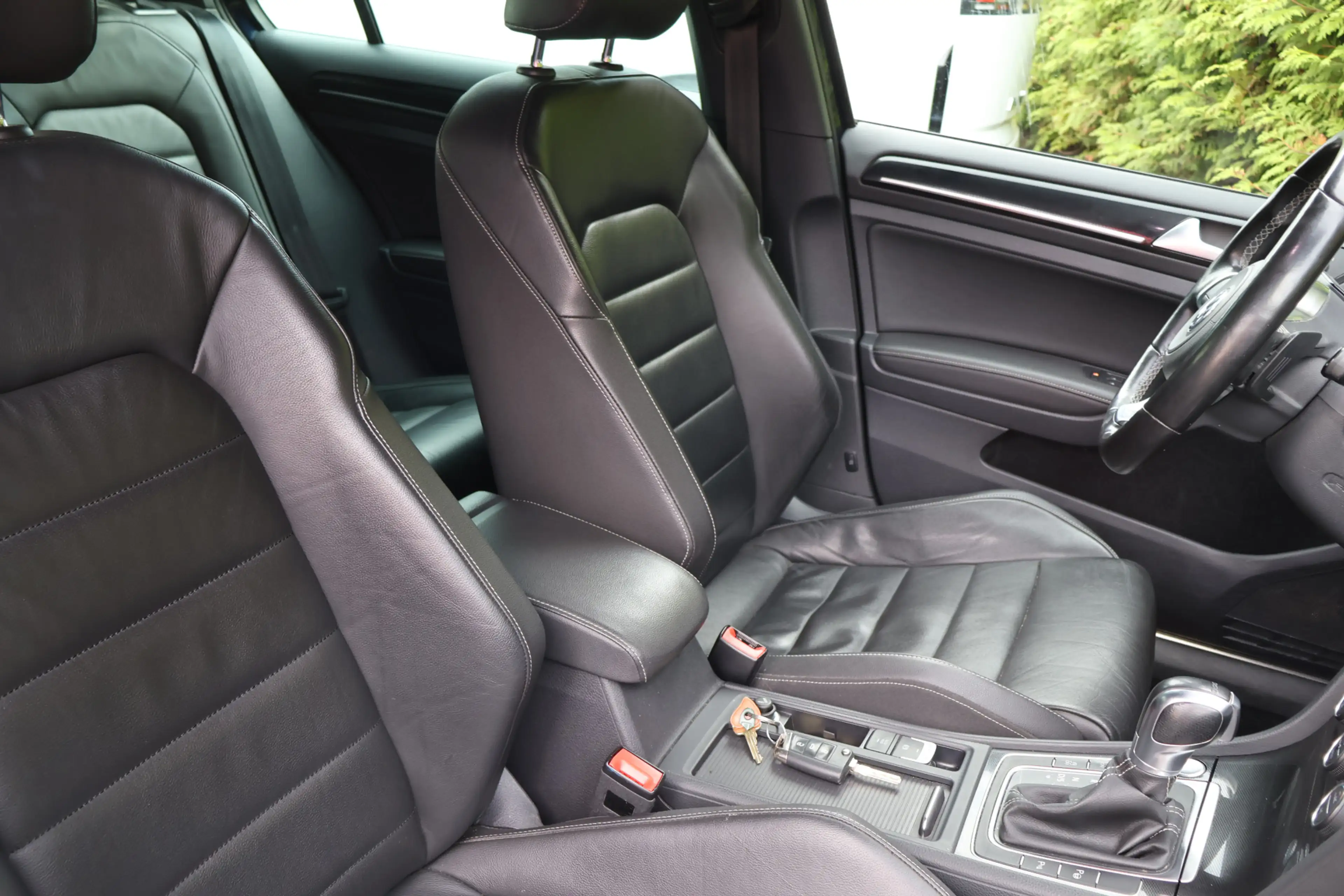 Volkswagen Golf GTD 2.0 TDI 184PK / Vol leder / Dynaudio / Clima / Ada — photo 33