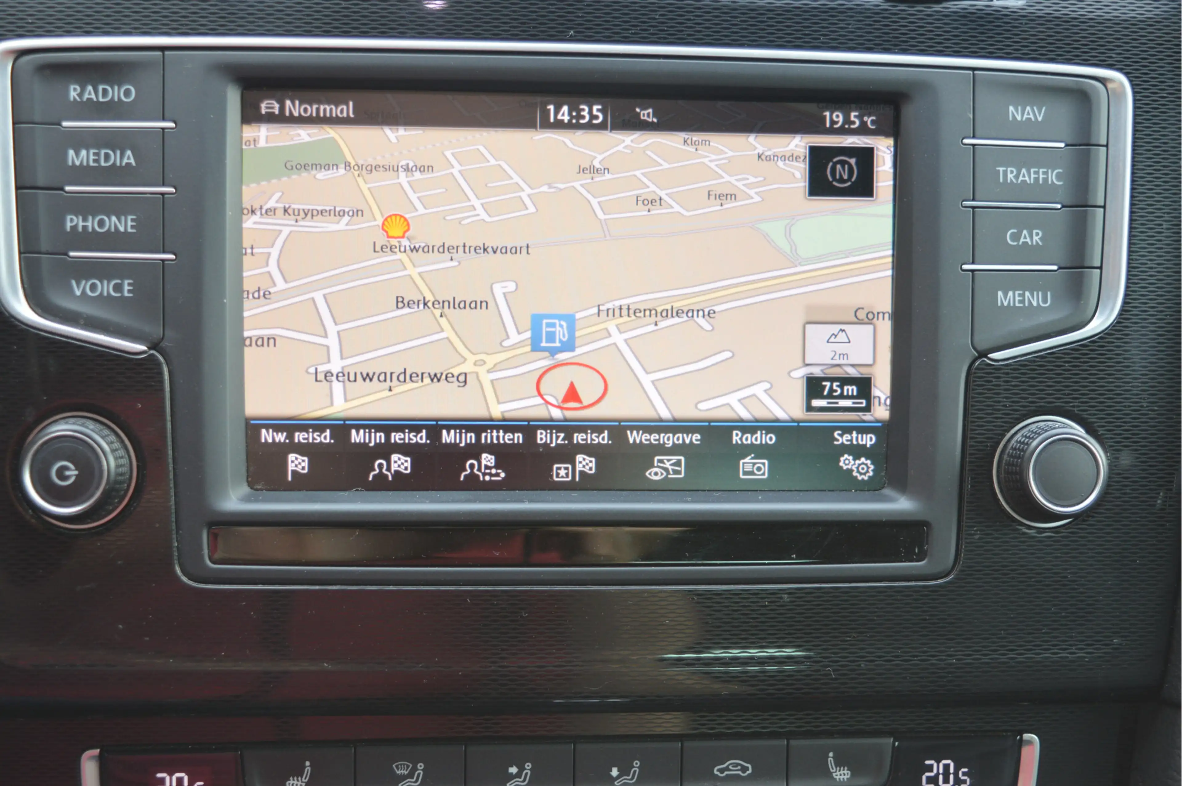 Volkswagen Golf GTD 2.0 TDI 184PK / Vol leder / Dynaudio / Clima / Ada — photo 5