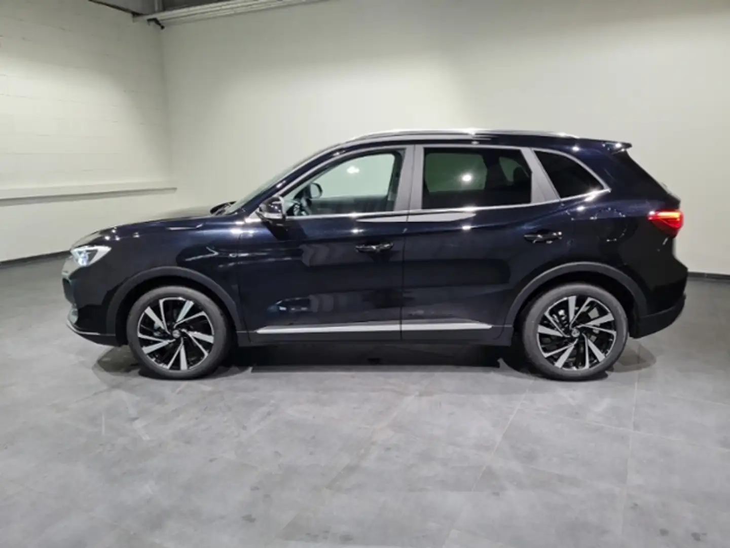 MG ZS Hybrid+ *Luxury*MY2025*Sofort Verfügbar* Schwarz - 2