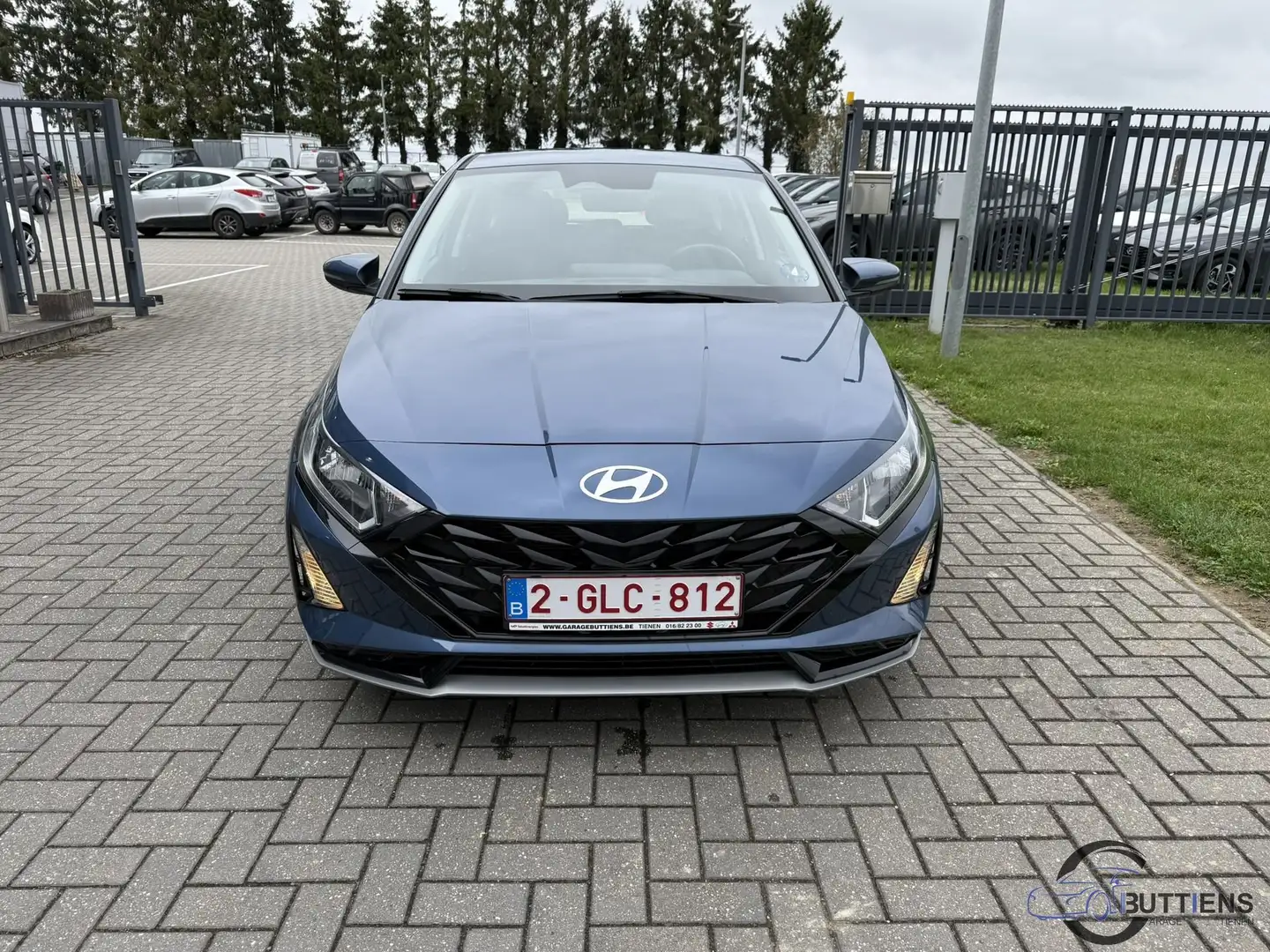 Hyundai i20 T-GDi Twist 7DCT Blau - 2