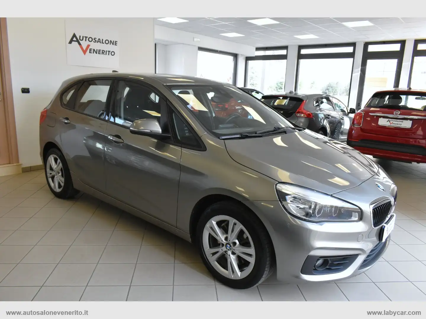 BMW 220 220d xDrive Active Tourer Luxury aut. Beige - 2