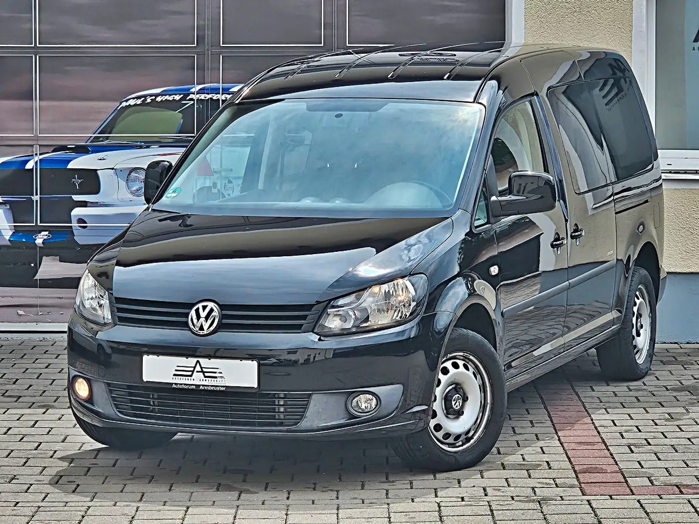 Volkswagen Caddy Maxi Roncalli *Klima/AHK/Sitzheizung/PDC* Schwarz - 2